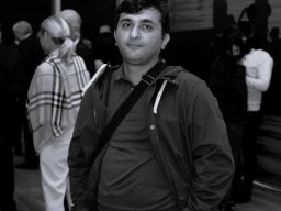 Adını unutduğum bir sərgidə